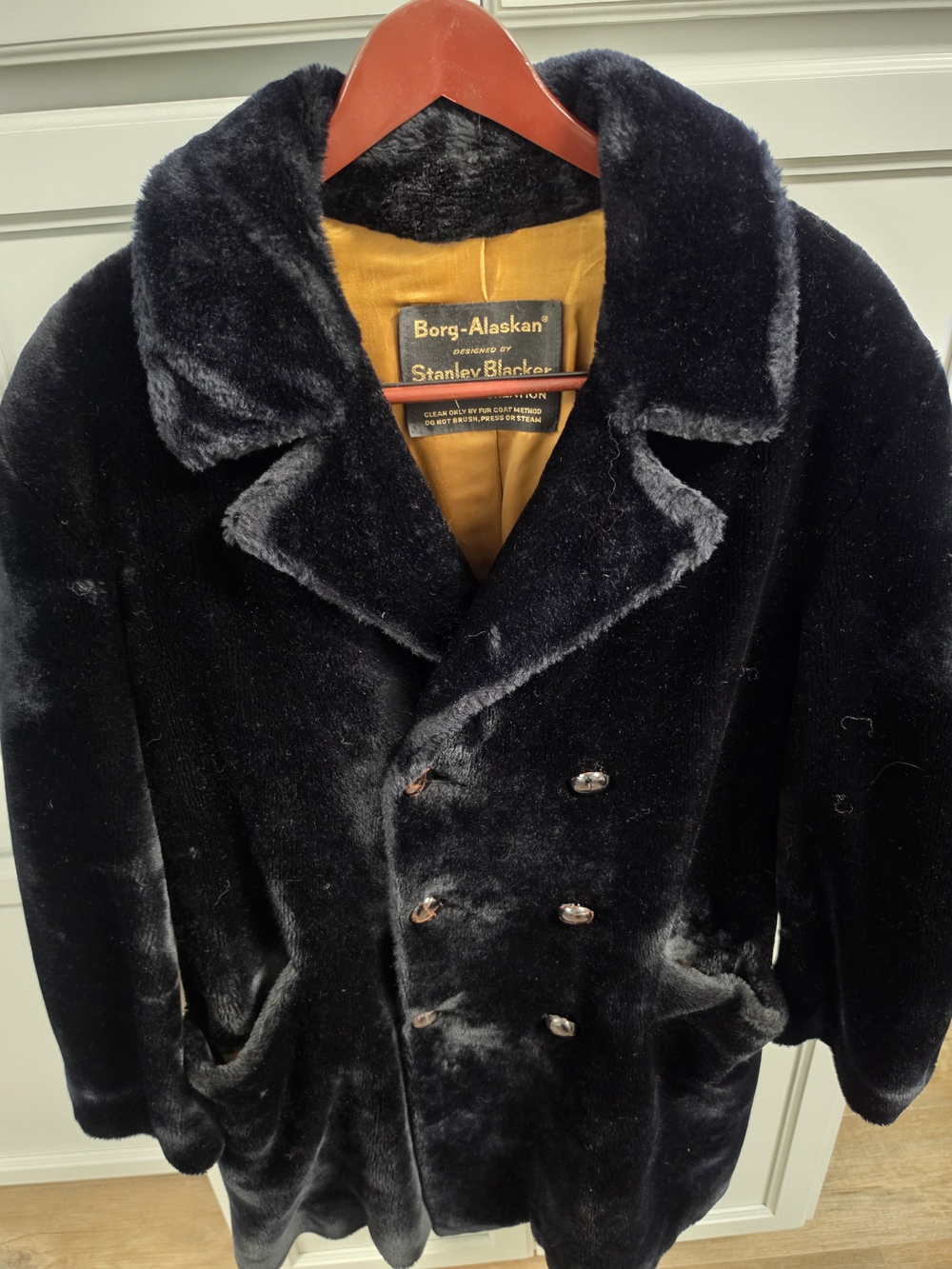 Vintage 60s 70s Borg-Alaskan by Stanley Blacker 40 Faux Fur Seal Overcoat Coat
